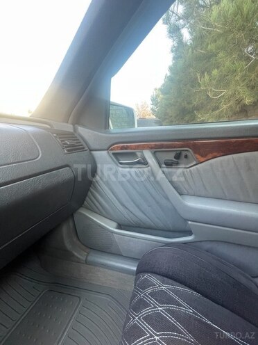 Mercedes C 230 1997, 263,799 km - 2.3 l - Gəncə