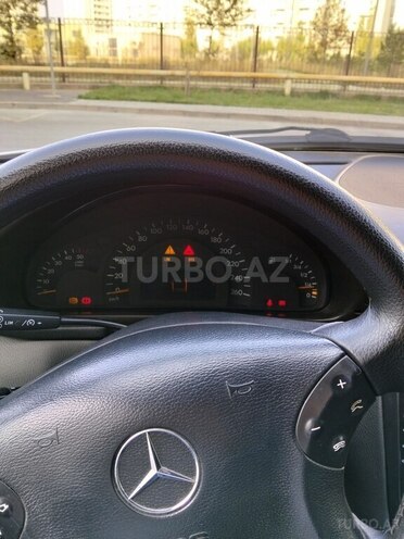 Mercedes C 200 2000, 660,000 km - 2.2 l - Bakı