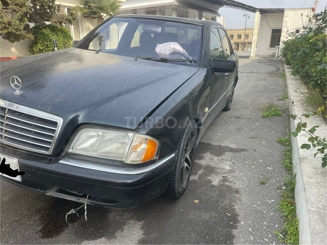 Mercedes C 230 1999, 255,473 km - 2.3 l - Yevlax