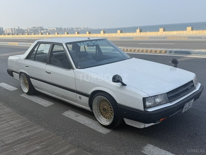 Nissan  1985, 97,000 km - 1.8 l - Bakı