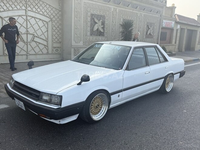 Nissan  1985, 97,000 km - 1.8 l - Bakı
