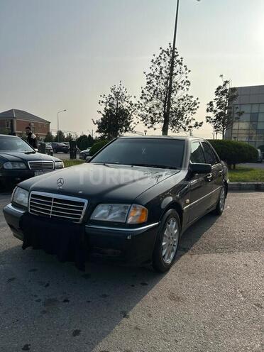 Mercedes C 220 1998, 430,000 km - 2.2 л - Sumqayıt
