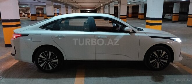 Changan Qiyuan A05 2025, 0 km - 1.5 л - Bakı