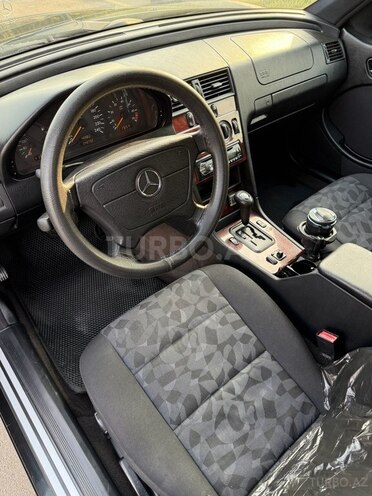 Mercedes C 180 2000, 250,000 km - 1.8 l - Şirvan