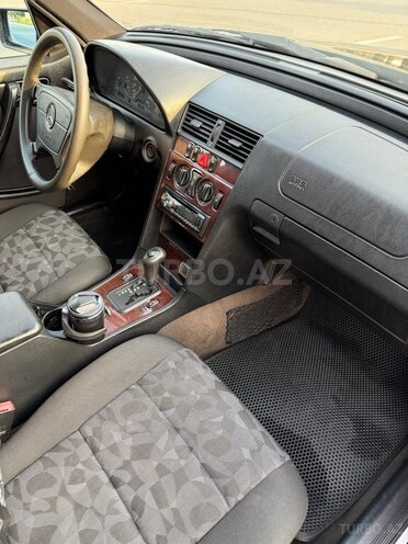 Mercedes C 180 2000, 250,000 km - 1.8 l - Şirvan