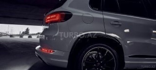 Volkswagen Tiguan-5