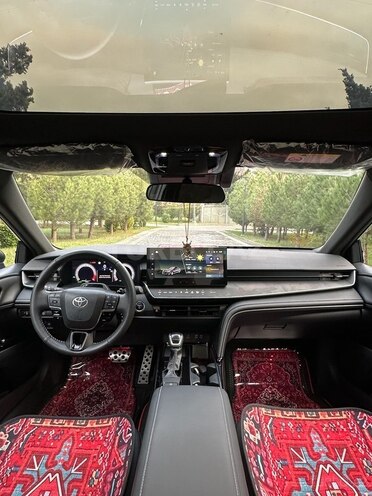 Toyota Camry 2025, 5,400 km - 2.0 l - Bakı