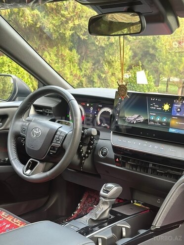 Toyota Camry 2025, 5,400 km - 2.0 l - Bakı