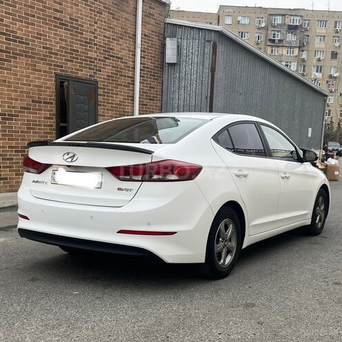 Hyundai Avante 2016, 202,000 km - 1.6 l - Bakı