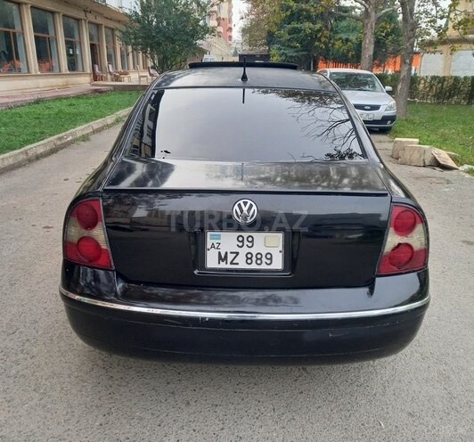 Volkswagen Passat 2004, 249,587 km - 1.8 l - Gəncə