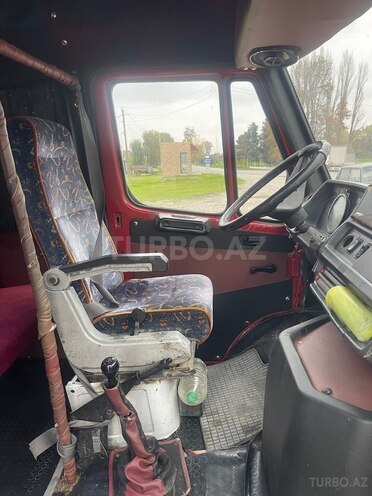 Mercedes 208 D 1994, 500,000 km - 2.3 л - Xaçmaz
