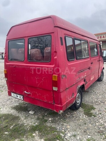 Mercedes 208 D 1994, 500,000 km - 2.3 л - Xaçmaz