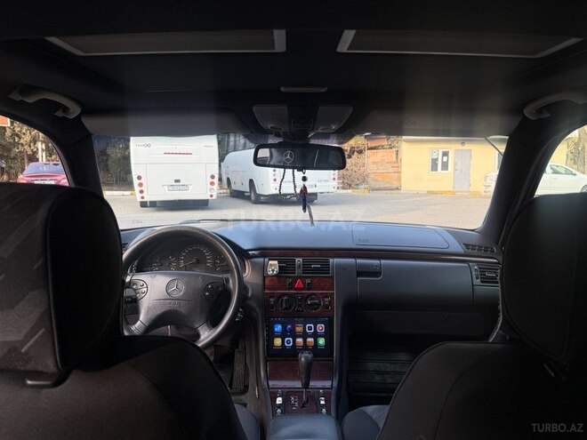 Mercedes E 220 2002, 599,990 km - 2.2 l - Sumqayıt