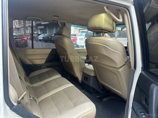 Mitsubishi Pajero 2005, 166,000 km - 3.0 l - Bakı