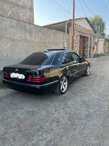 Mercedes E 240 1999, 340,000 km - 2.4 l - Bakı