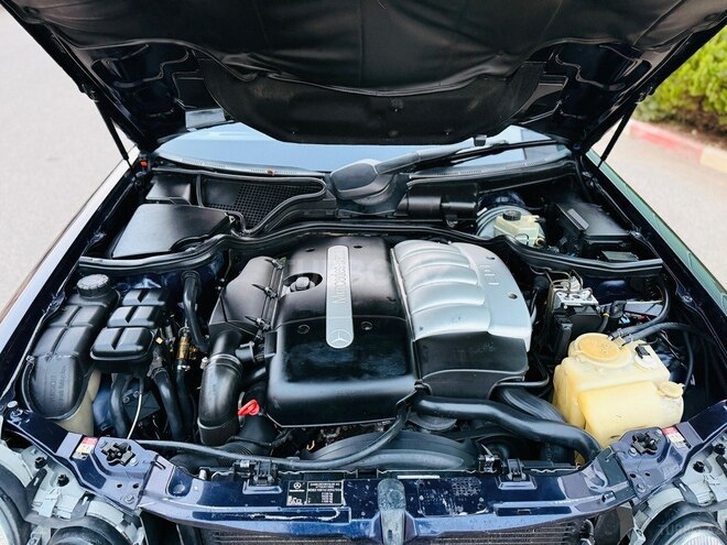 Mercedes E 270 1999, 292,542 km - 2.7 l - İmişli