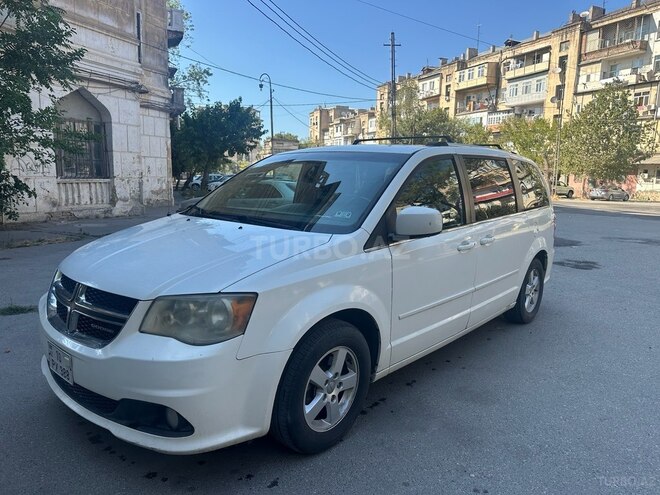 Dodge Caravan 2010, 180,000 km - 3.8 l - Bakı