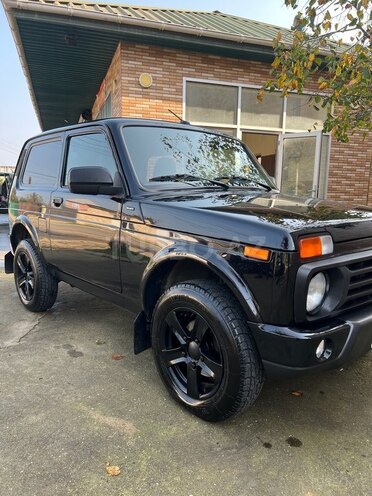 LADA (VAZ) Niva 2021, 62,000 km - 1.7 l - Astara
