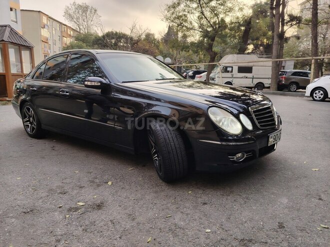 Mercedes E 220 2003, 324,000 km - 2.2 л - Bakı