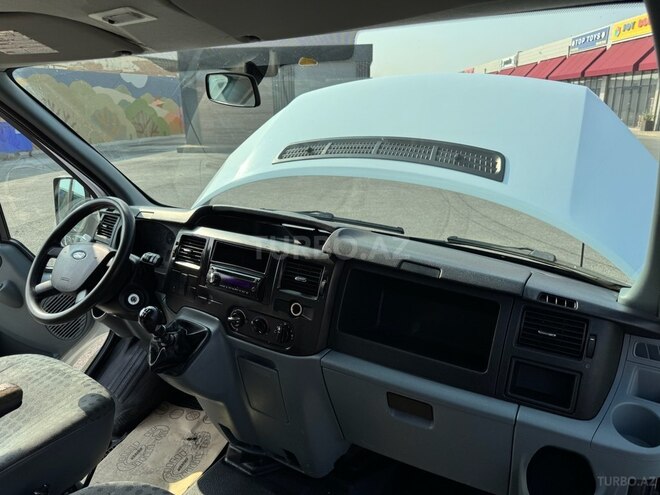 Ford Transit 2010, 222,000 km - 2.4 l - Bakı