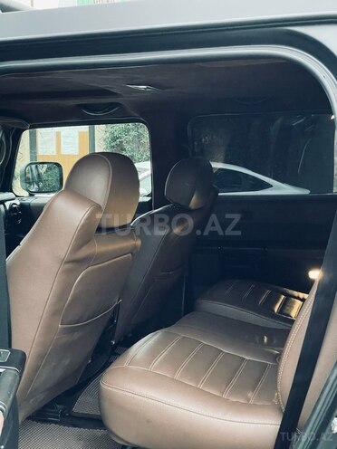 Hummer H2-10