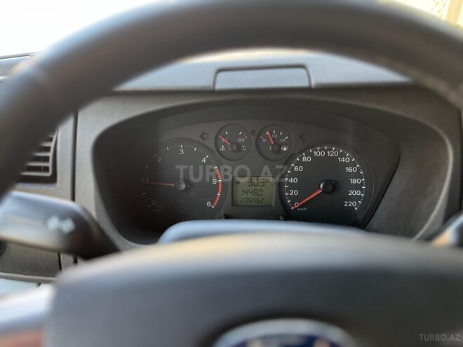 Ford Transit 2010, 207,000 km - 2.2 л - Bakı