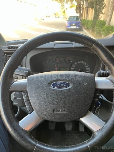 Ford Transit 2010, 207,000 km - 2.2 л - Bakı