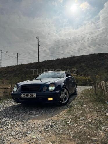 Mercedes  2000, 320,000 km - 2.3 l - Bakı