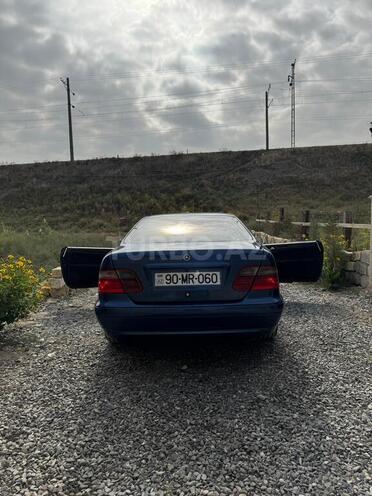 Mercedes  2000, 320,000 km - 2.3 l - Bakı