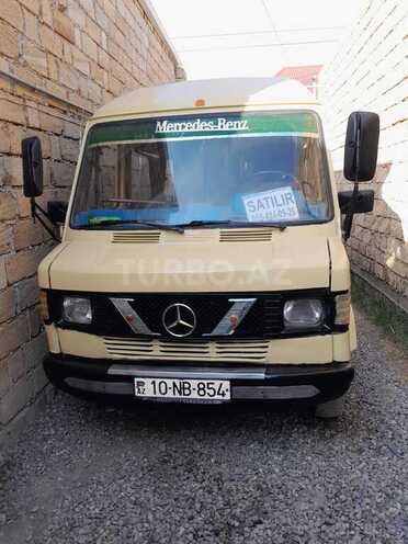 Mercedes 208 D 1994, 500,000 km - 2.3 л - Gəncə