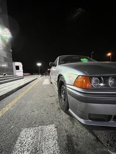 BMW 325 1992, 373,000 km - 2.5 l - Bakı