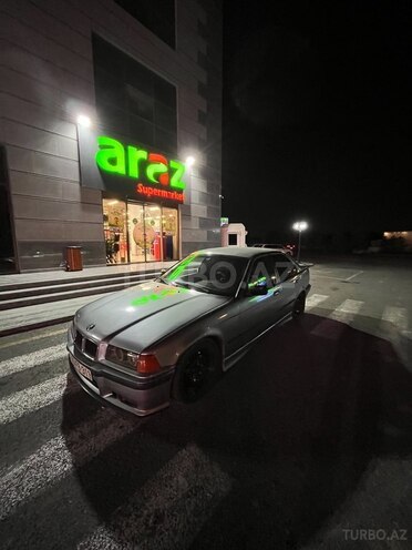 BMW 325 1992, 373,000 km - 2.5 l - Bakı