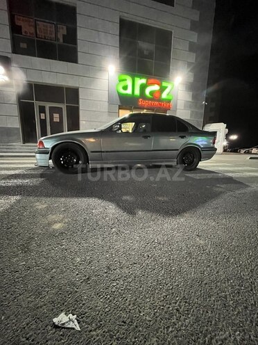 BMW 325 1992, 373,000 km - 2.5 l - Bakı