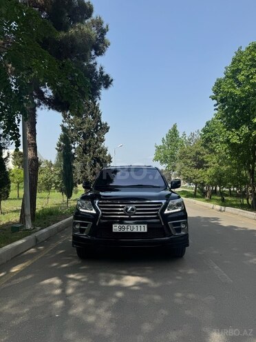 Lexus LX 570 2014, 198,000 km - 5.7 л - Gəncə