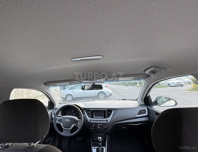Hyundai Accent 2020, 131,966 km - 1.6 l - Bakı
