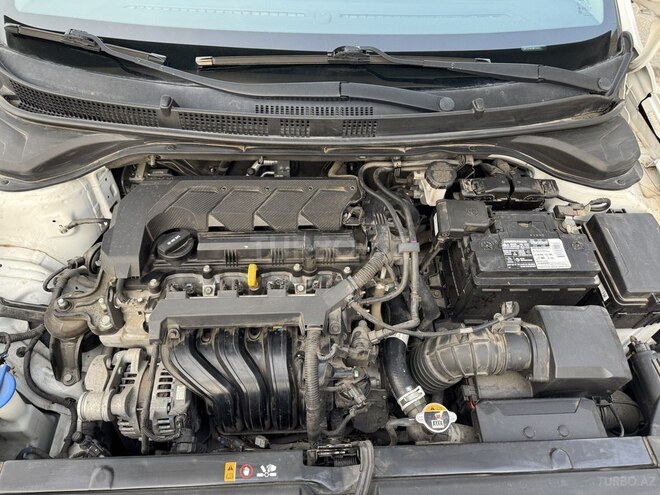 Hyundai Accent 2020, 131,966 km - 1.6 l - Bakı