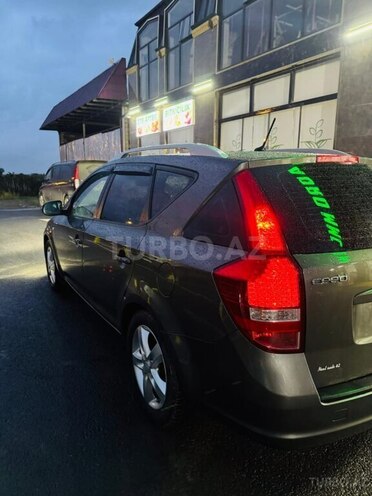 Kia  2011, 334,619 km - 1.6 l - Bakı