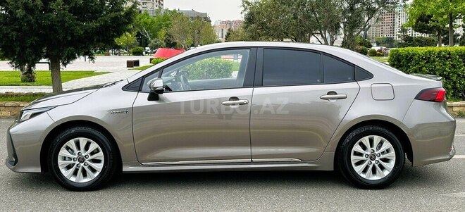 Toyota Corolla 2023, 30,500 km - 1.8 l - Bakı