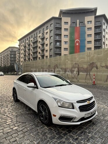 Chevrolet Cruze 2015, 195,355 km - 1.4 l - Babək