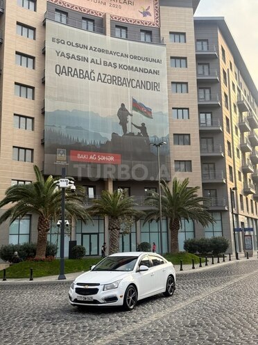 Chevrolet Cruze 2015, 195,355 km - 1.4 l - Babək