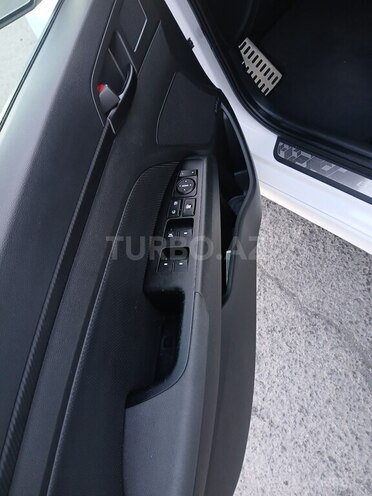 Hyundai Elantra 2017, 136,794 km - 1.6 l - Bakı