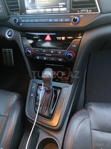 Hyundai Elantra 2017, 136,794 km - 1.6 l - Bakı