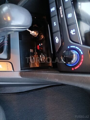 Hyundai Elantra 2017, 136,794 km - 1.6 l - Bakı