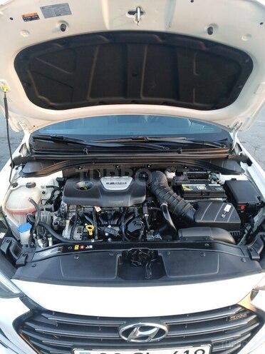 Hyundai Elantra 2017, 136,794 km - 1.6 l - Bakı