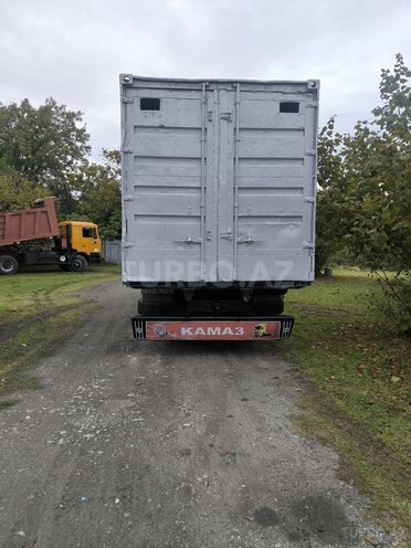 KamAz 53212 1985, 325,000 km - 11.0 l - Qəbələ