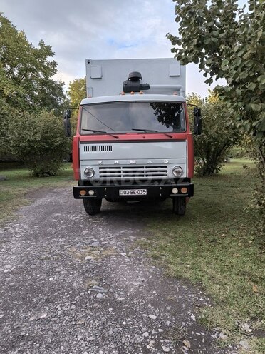 KamAz 53212 1985, 325,000 km - 11.0 l - Qəbələ