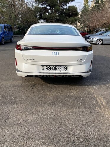 Changan Qiyuan A05 2025, 0 km - 1.5 l - Bakı