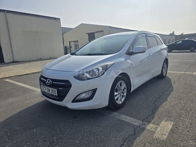 Hyundai i30 2016, 286,000 km - 1.6 л - Bakı