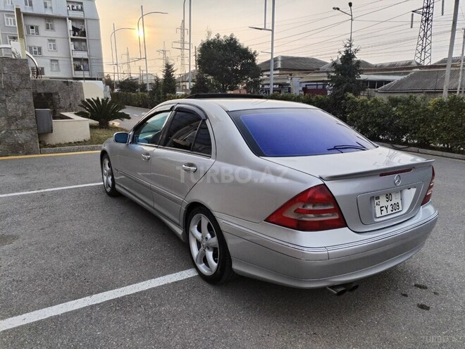 Mercedes C 230 2007, 325,000 km - 2.5 л - Xırdalan