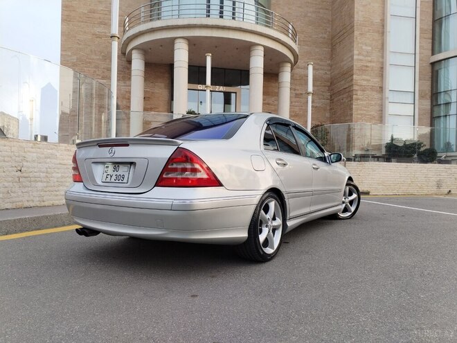 Mercedes C 230 2007, 325,000 km - 2.5 л - Xırdalan